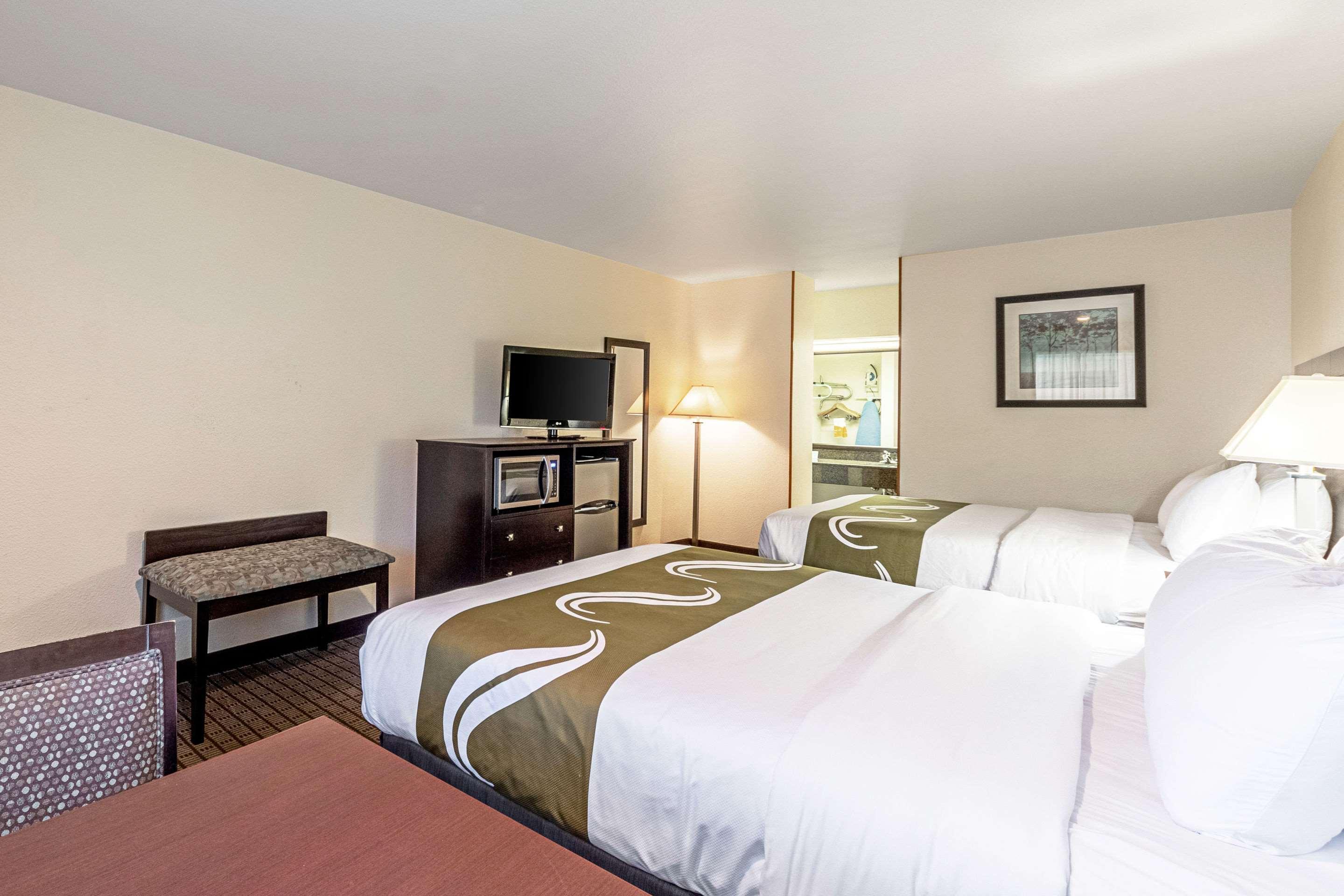 Quality Inn Three Rivers Buitenkant foto