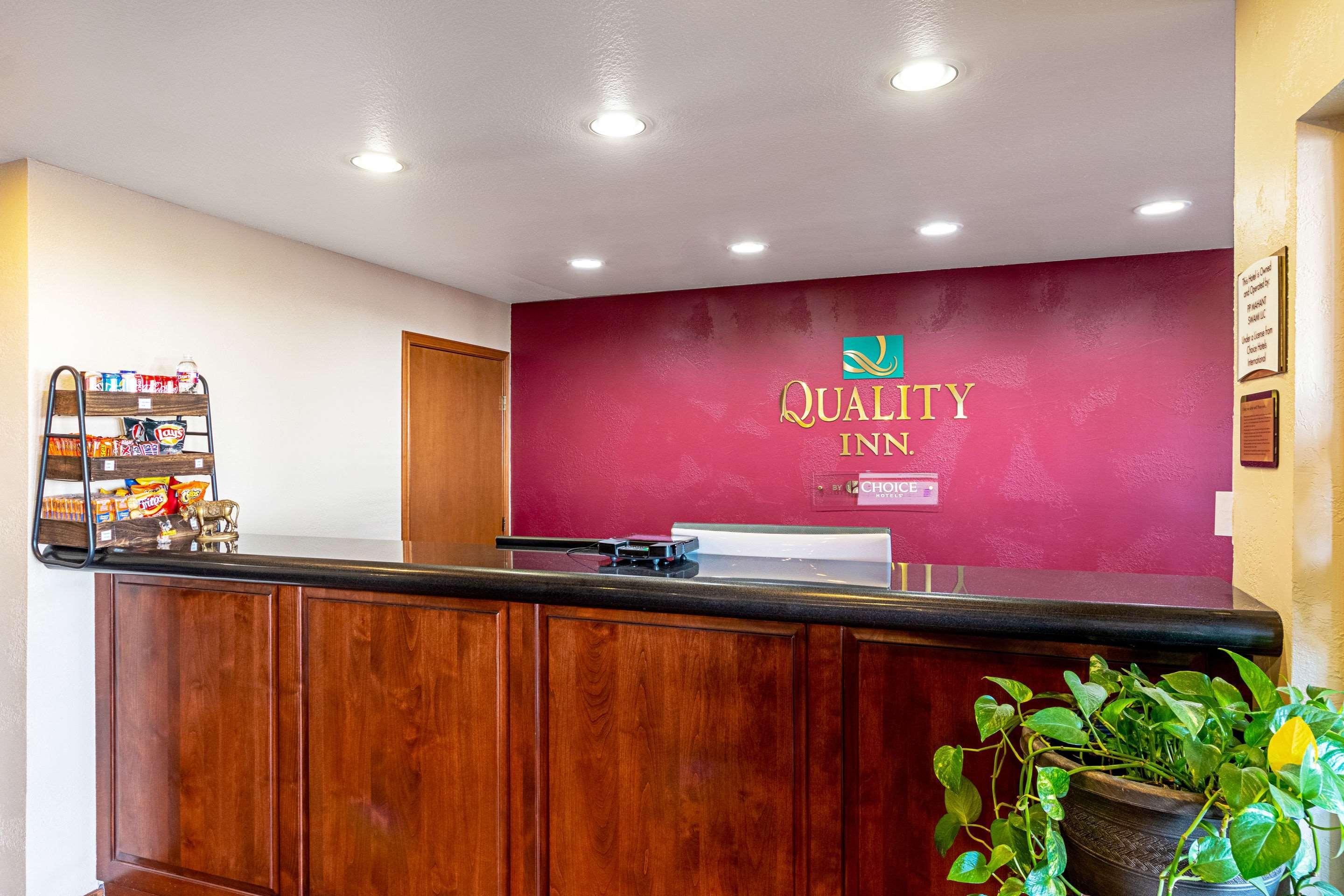 Quality Inn Three Rivers Buitenkant foto