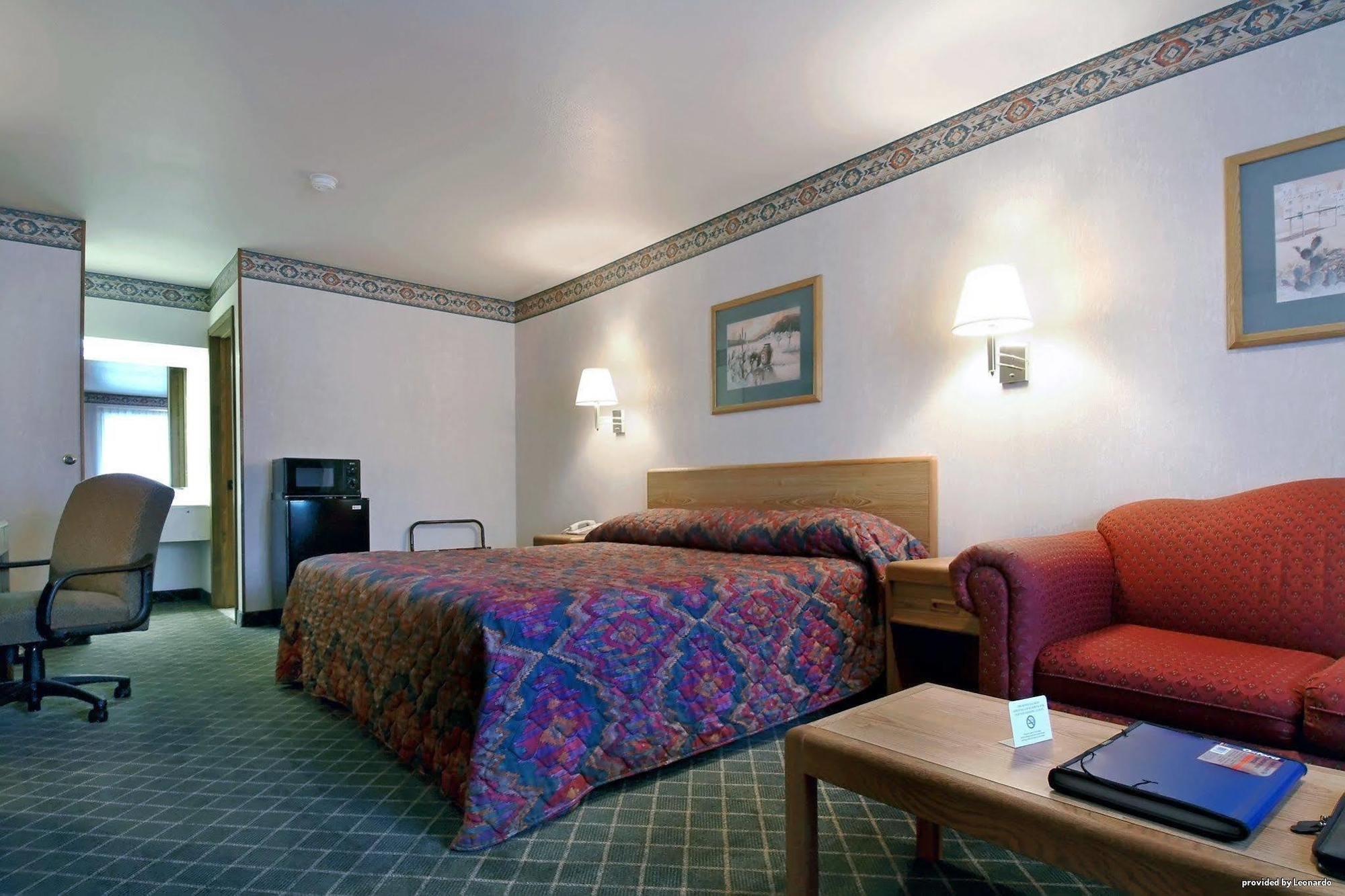 Quality Inn Three Rivers Buitenkant foto