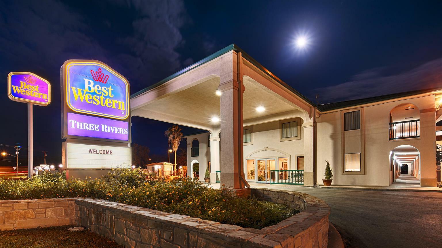 Quality Inn Three Rivers Buitenkant foto